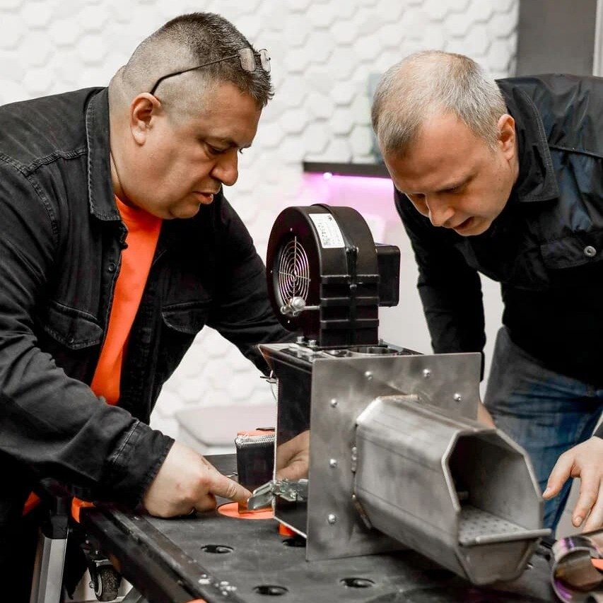 День монтажника в Гомеле с участием БелКомин. Фотоотчет