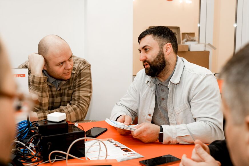 Почему важно посещать День Монтажника?. Фото №5