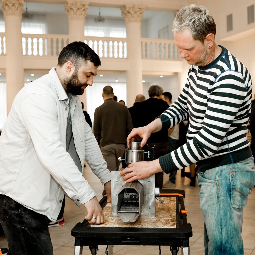 Почему важно посещать День Монтажника?